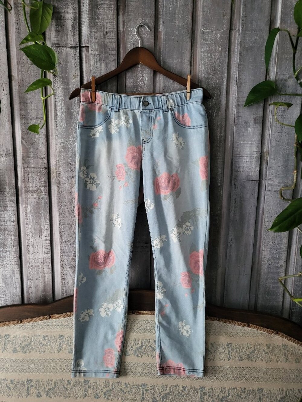 HUE Soft Denim Floral Print Jeggings Pink Rose Pattern Elastic Waist Skinny Jean